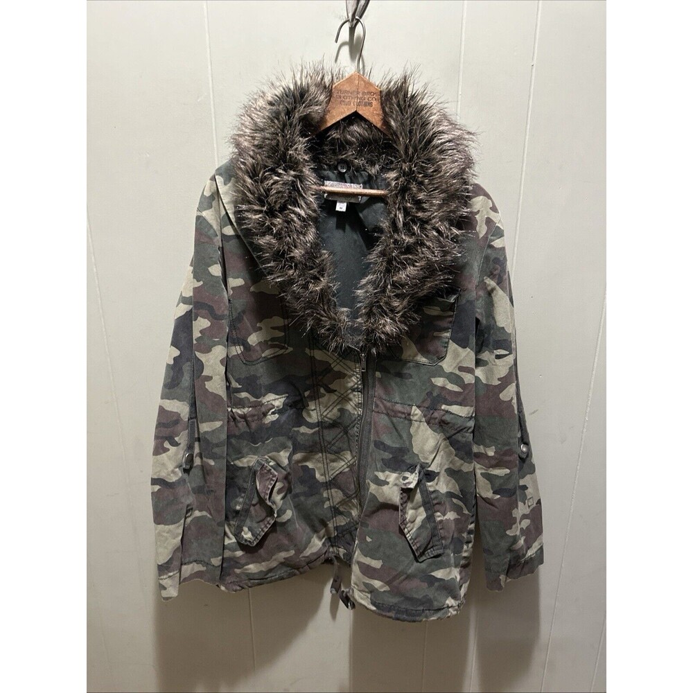 Ecotè Military Camo Jacket Faux Fur Hood Womens Size Medium 1/2 Zip EUC ecote